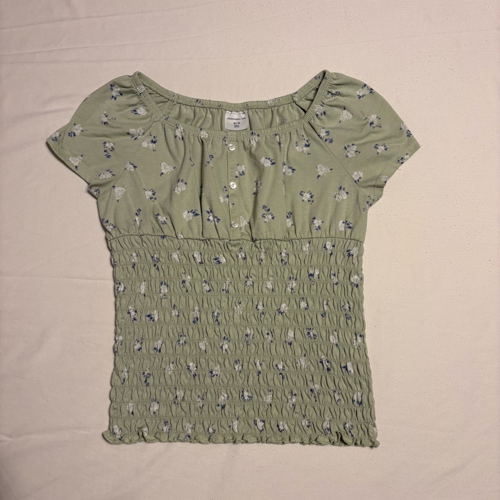 Abercrombie Kids Green Floral Smocked Blouse